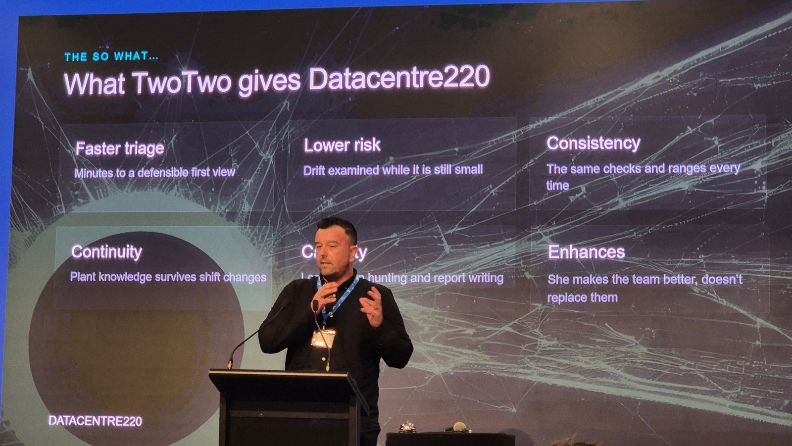 Slide headed What TwoTwo gives Datacentre220, listing faster triage, lower risk, consistency, continuity, clarity and enhances